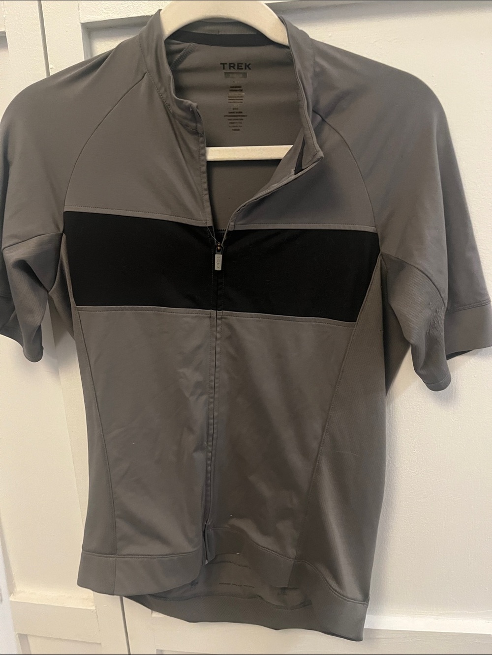 Trek Men's Grey & Black Short Sleeve Cycling Jersey